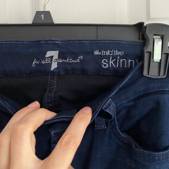 7 for All Mankind Skinny Jean - Size 28 - Picture 3 of 6